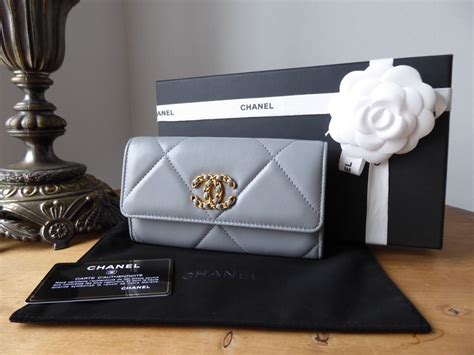 chanel white wallets|chanel 19 flap wallet.